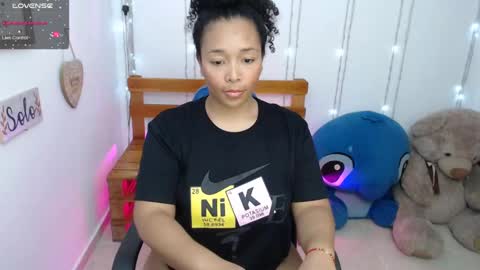 blackqueen_18 online show from December 2024 07:31:01 AM