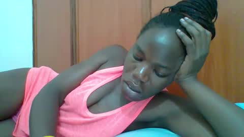 Snapshot of blacksexygal chatting on November 2025 10:54:02 AM SARAH online show from November 2025 10:54:02 AM