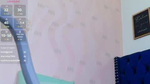 Tifffany bllom online show from March 2026 02:57:02 AM