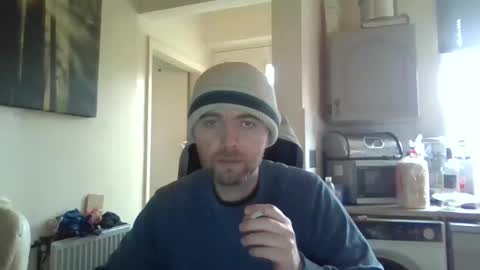 Snapshot of blackvswhite2022 chatting on February 2025 01:06:01 PM blackvswhite2022 online show from February 2025 01:06:01 PM