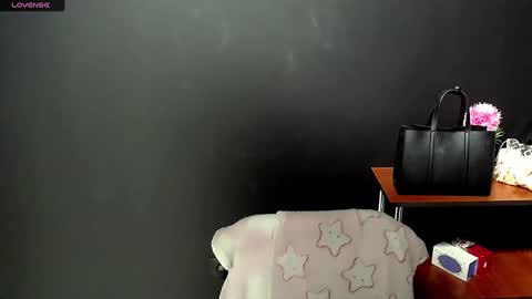 Ivy online show from February 2025 01:53:02 PM