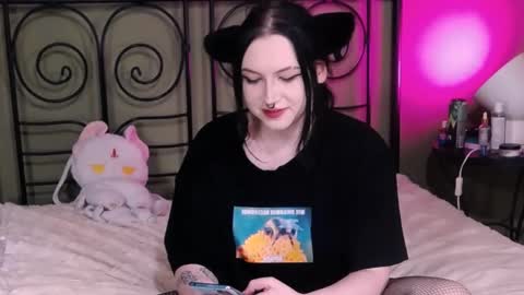 Snapshot of blacky_tea chatting on October 2025 06:16:02 PM blacky_tea online show from October 2025 06:16:02 PM