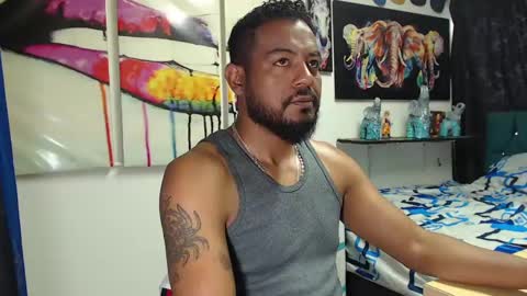 Snapshot of blade_foxx chatting on February 2025 12:06:01 PM Richard online show from February 2025 12:06:01 PM