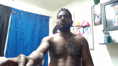 Snapshot of blade_foxx chatting on February 2025 07:05:01 AM Richard online show from February 2025 07:05:01 AM