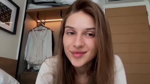 Snapshot of blair_foxxxy chatting on September 2025 04:56:01 AM Blair online show from September 2025 04:56:01 AM