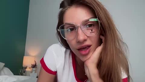 Snapshot of blair_foxxxy chatting on November 2025 04:12:02 AM Blair online show from November 2025 04:12:02 AM