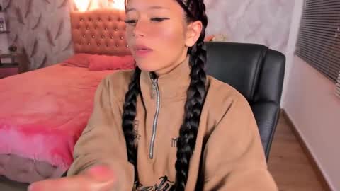 Blair  online show from October 2025 11:03:01 AM