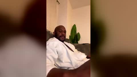 Snapshot of blakced chatting on May 2026 04:30:02 AM Blakced online show from May 2026 04:30:02 AM