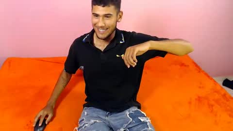 Snapshot of blanquitalatin chatting on December 2024 10:39:02 PM Laura online show from December 2024 10:39:02 PM