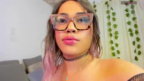 Snapshot of blazeestevezz chatting on December 2025 11:53:01 PM Estevez igelesteban0 online show from December 2025 11:53:01 PM
