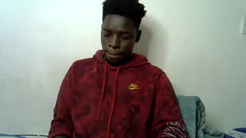 Snapshot of blesse_mixed chatting on November 2025 12:40:02 PM Black brown online show from November 2025 12:40:02 PM