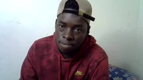 Snapshot of blesse_mixed chatting on November 2025 10:33:02 PM Black brown online show from November 2025 10:33:02 PM