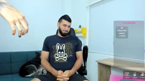 blessedguy_1 online show from November 2025 11:31:02 AM