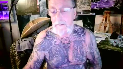 Snapshot of blindsurfer780299 chatting on July 2026 04:40:01 AM blindsurfer780299 online show from July 2026 04:40:01 AM