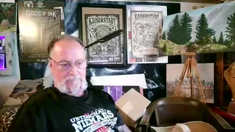 Snapshot of blindsurfer780299 chatting on July 2026 02:21:01 PM blindsurfer780299 online show from July 2026 02:21:01 PM