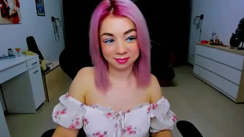 Nicole online show from December 2024 04:10:02 AM