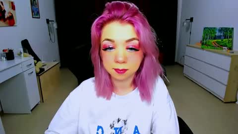 Nicole online show from December 2024 07:28:02 AM