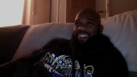 blksurfher online show from December 2025 05:01:01 AM