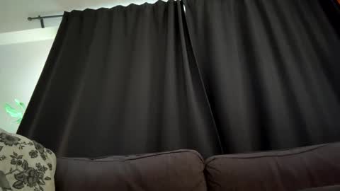 Snapshot of bllyidol chatting on November 2025 08:04:02 AM BlIdoL online show from November 2025 08:04:02 AM