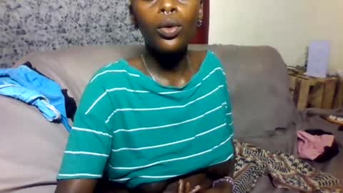 blonde_barby online show from November 2025 04:02:02 AM