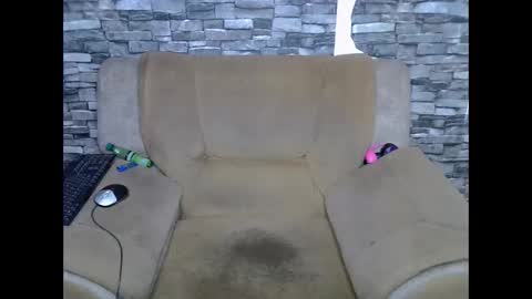 blonde_creamy online show from April 2026 01:06:02 PM