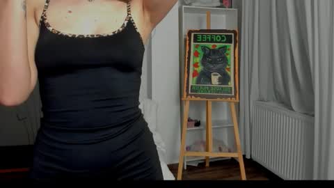 blonde_godess1 online show from October 2025 09:55:02 PM