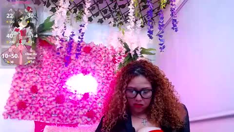 Snapshot of blonde_squirt_ chatting on March 2025 01:49:02 PM blonde_squirt_ online show from March 2025 01:49:02 PM