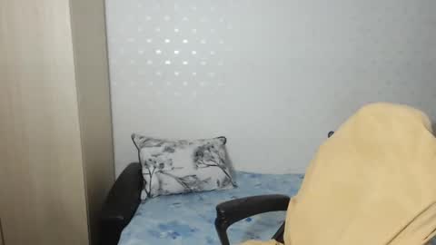 Mr Blond online show from December 2024 06:17:02 PM