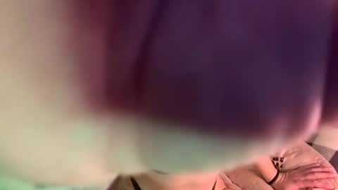 Gia  online show from October 2025 01:59:01 AM