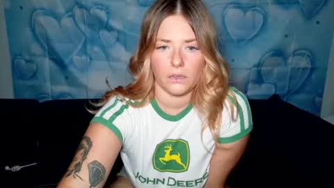 Tee online show from April 2026 05:02:02 AM