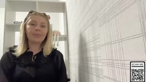 blondie_xoxoxo online show from November 2025 02:16:01 PM