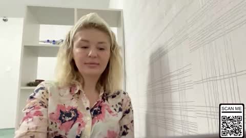 blondie_xoxoxo online show from November 2025 08:03:01 AM