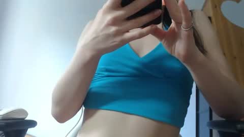 blondyelena online show from June 2026 06:00:01 AM