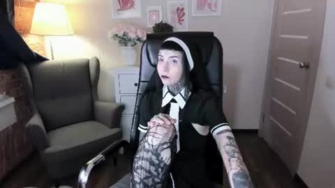 Snapshot of blood__mary chatting on July 2026 08:29:01 PM Mary online show from July 2026 08:29:01 PM