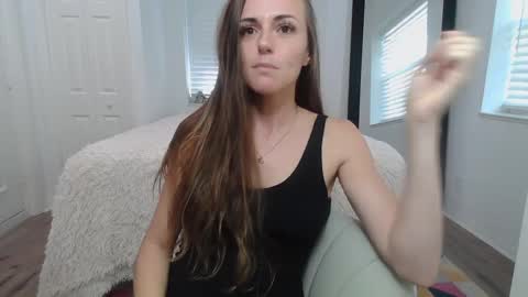 Sarah Zee online show from December 2024 07:07:02 PM