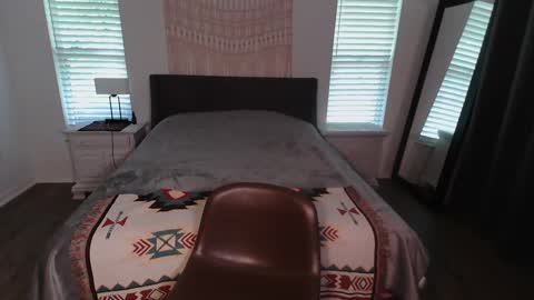 Snapshot of blowjobboss chatting on September 2025 05:38:01 PM Sarah Zee online show from September 2025 05:38:01 PM