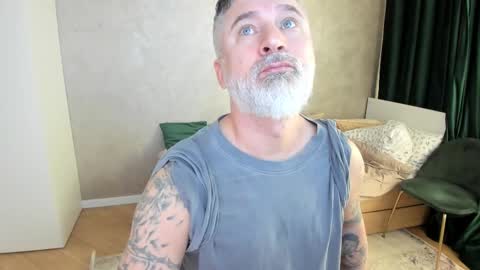 Snapshot of blowmyxxl chatting on February 2025 06:43:02 AM Nico online show from February 2025 06:43:02 AM