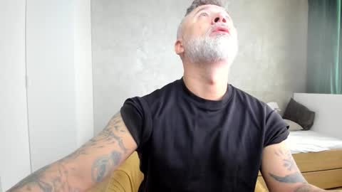 Snapshot of blowmyxxl chatting on September 2025 05:51:02 AM Nico online show from September 2025 05:51:02 AM