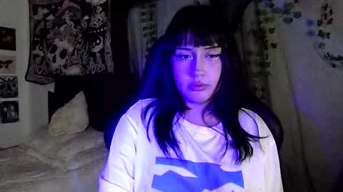 blue katt online show from December 2025 02:41:01 AM