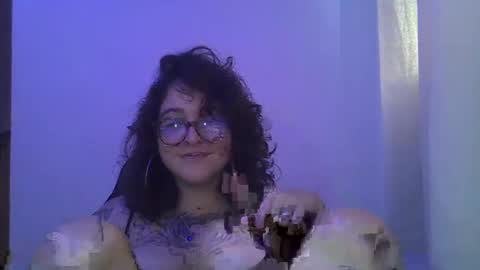blue_liz online show from September 2025 03:44:01 PM