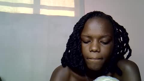 Snapshot of blue_savagee chatting on November 2025 05:50:02 AM blue_savagee online show from November 2025 05:50:02 AM
