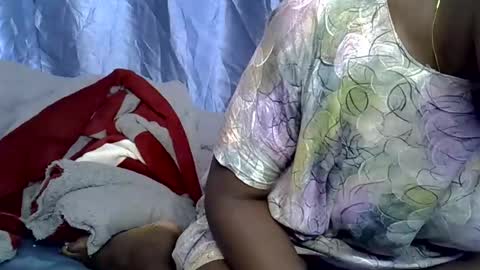 Snapshot of blue_savagee chatting on November 2025 08:47:01 AM blue_savagee online show from November 2025 08:47:01 AM