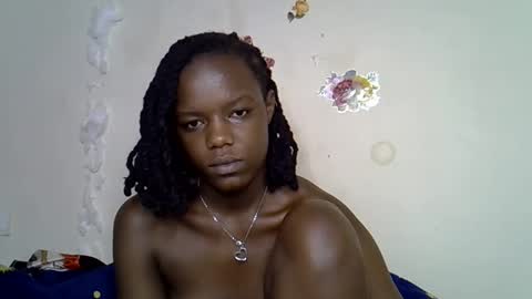 Snapshot of blue_savagee chatting on December 2025 04:33:02 AM blue_savagee online show from December 2025 04:33:02 AM