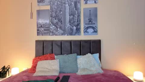 Snapshot of blue_sixx chatting on November 2025 10:12:01 PM blue_sixx online show from November 2025 10:12:01 PM