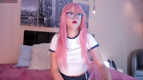 Snapshot of blue_sixx chatting on June 2026 10:27:02 PM blue_sixx online show from June 2026 10:27:02 PM