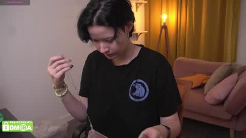 Snapshot of bluebeell chatting on September 2025 08:52:02 PM bluebeell online show from September 2025 08:52:02 PM