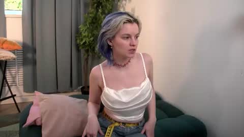 bluebeell online show from July 2026 01:17:01 PM