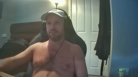 bluebirdflame1 online show from June 2026 06:52:02 AM