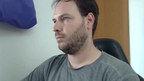 Snapshot of bluec2c chatting on October 2025 06:52:02 PM Blue online show from October 2025 06:52:02 PM