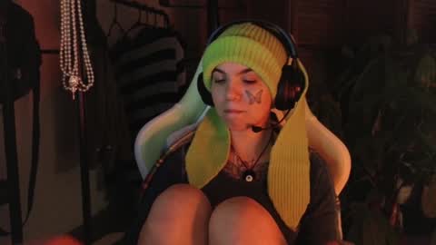 Blue online show from January 2025 02:15:01 AM